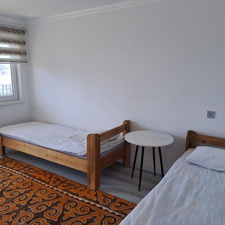 "Ailun" Guest House Tong Exterior photo